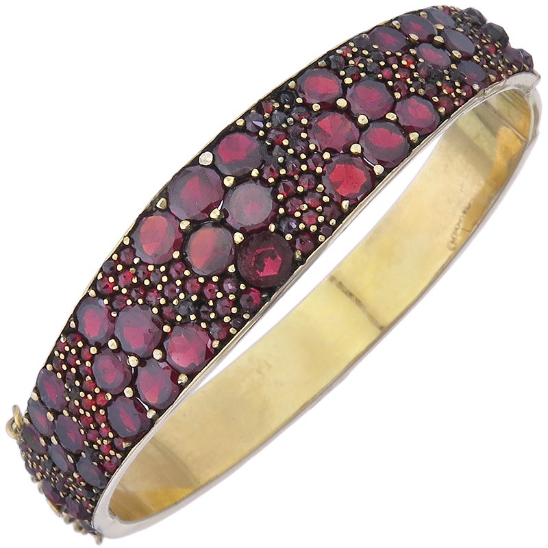 bangle garnets antique
