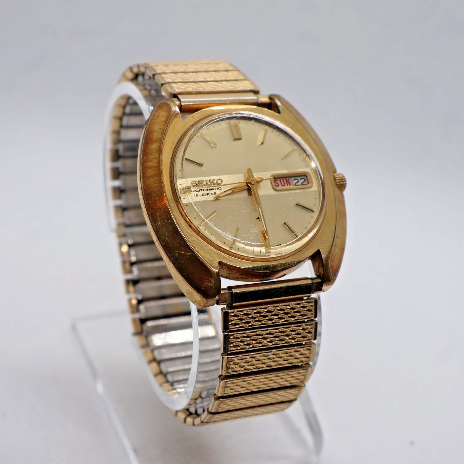 Vintage Seiko 7006-7080 “Batman” Automatic Day Date 19J Men’s Watch Runs Good