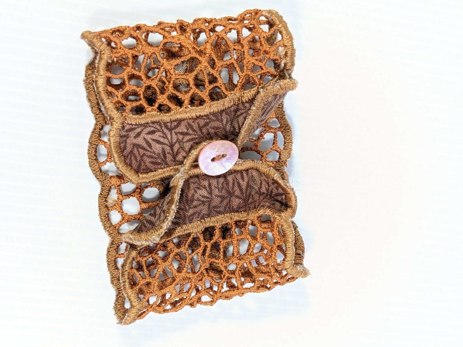 Artisan Crochet Style Brown Leaf Arrowhead Wide Band bracelet 7.5 Inches