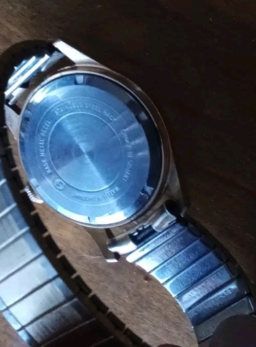 Helbros Invincible Vintage Mechanical Manual Wind Date Gold Tone Bracelet