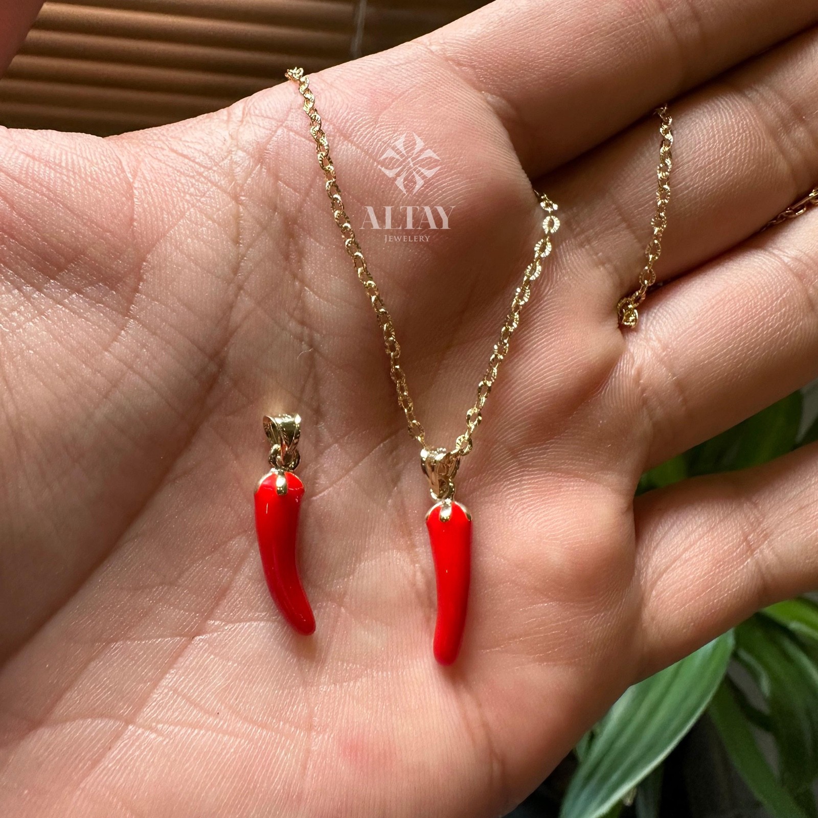 14K Gold Red Horn Necklace, Italian Cornicello Amulet, Chili Pepper Pendant