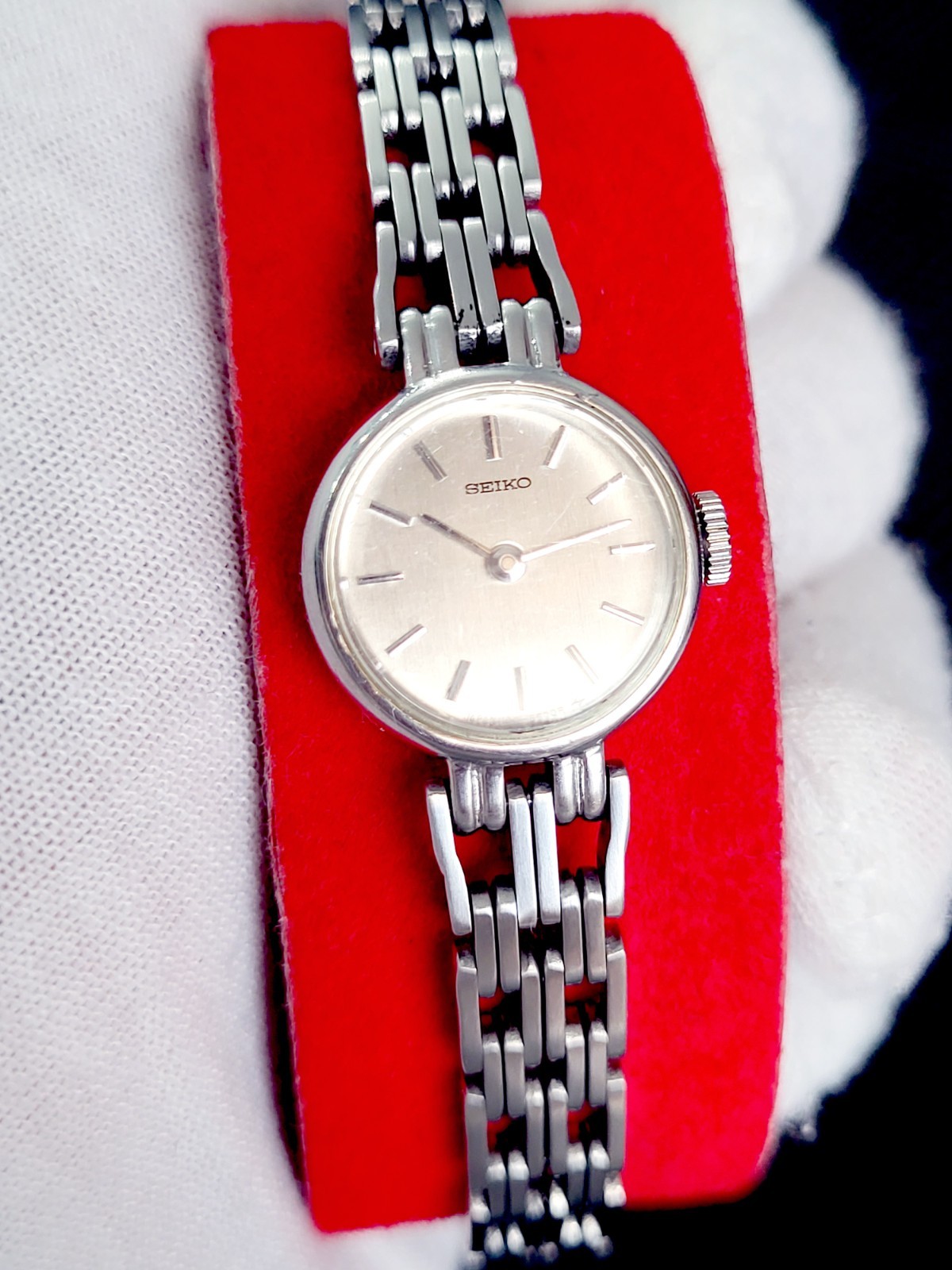 Seiko Ladies Mechanical 18mm Watch Ref. 1100-1400 Manual Wind Japan 1971 Works