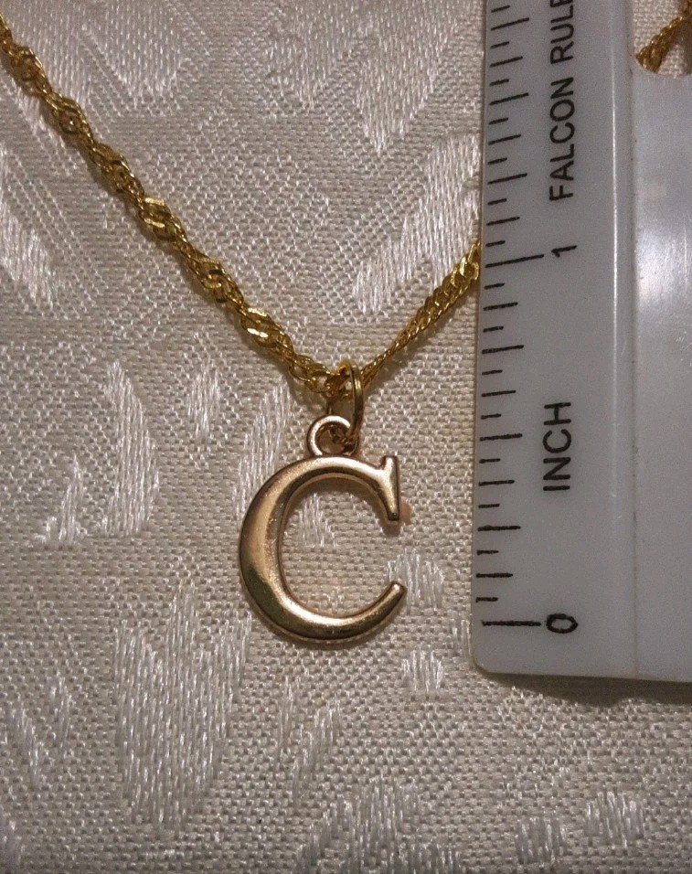 Initial letter ‘C’ pendant necklace