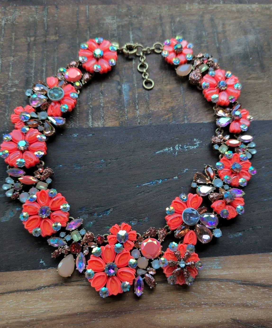 J CREW ORANGE PERSIMMON COSMOS FLORAL CLUSTER CRYSTAL STATEMENT BIB NECKLACE