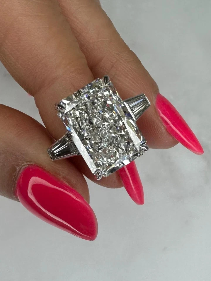 12 Carat Diamond 14k White Gold Lab Grown IGI E F VVS Radiant Cut Certified Ring