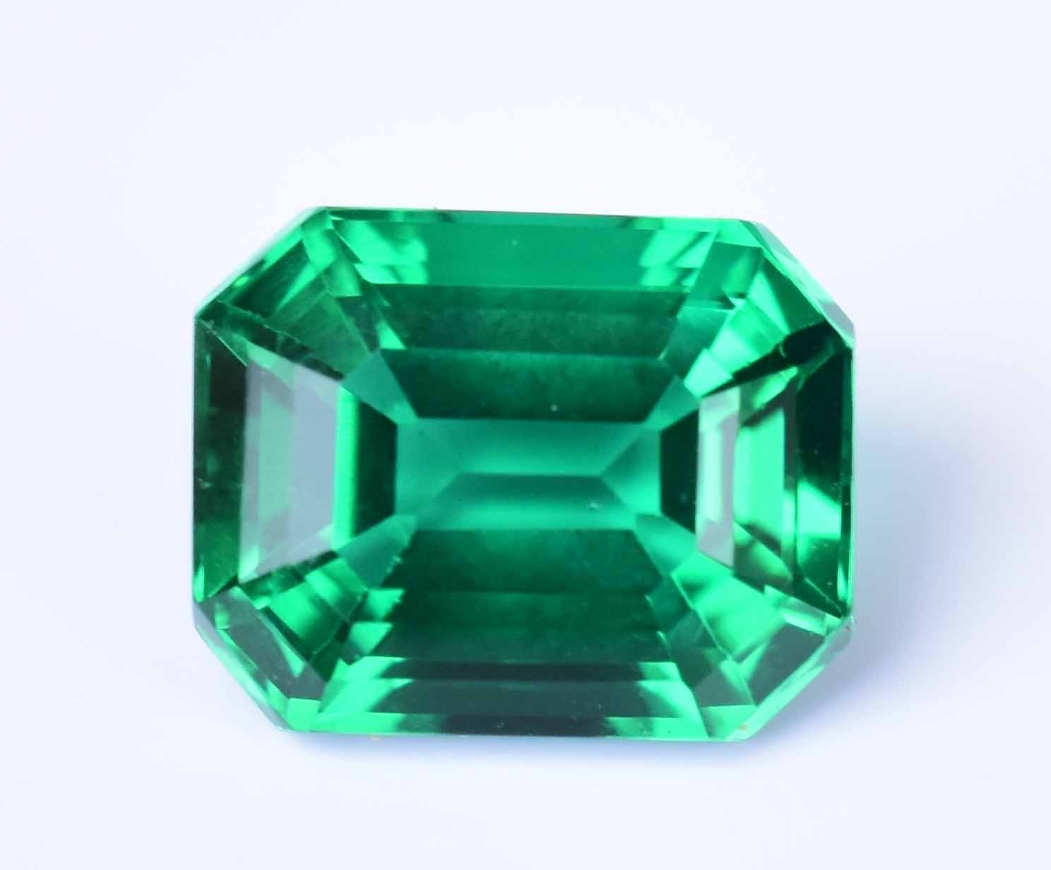 Natural Green Emerald 7.70 Ct Emerald Cut AGL Certified Stunning Loose Gemstone