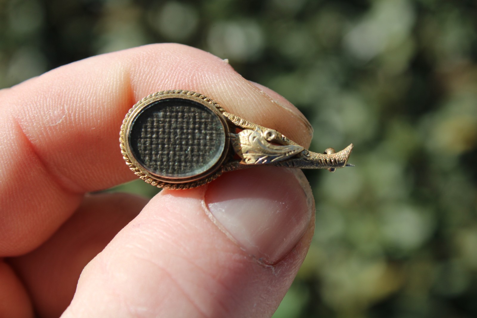 Antique 14k Yellow Gold Victorian Mourning Brooch, 3.17g (1.25″)