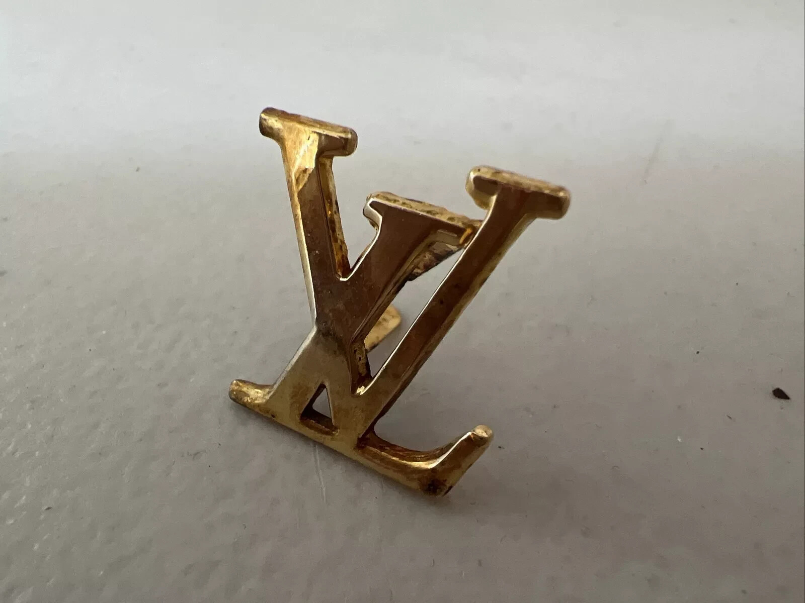 🔥Vintage Louis Vuitton LV Brooch, Lapel ONE (1) Pre-Owned-Used PICK COLOR