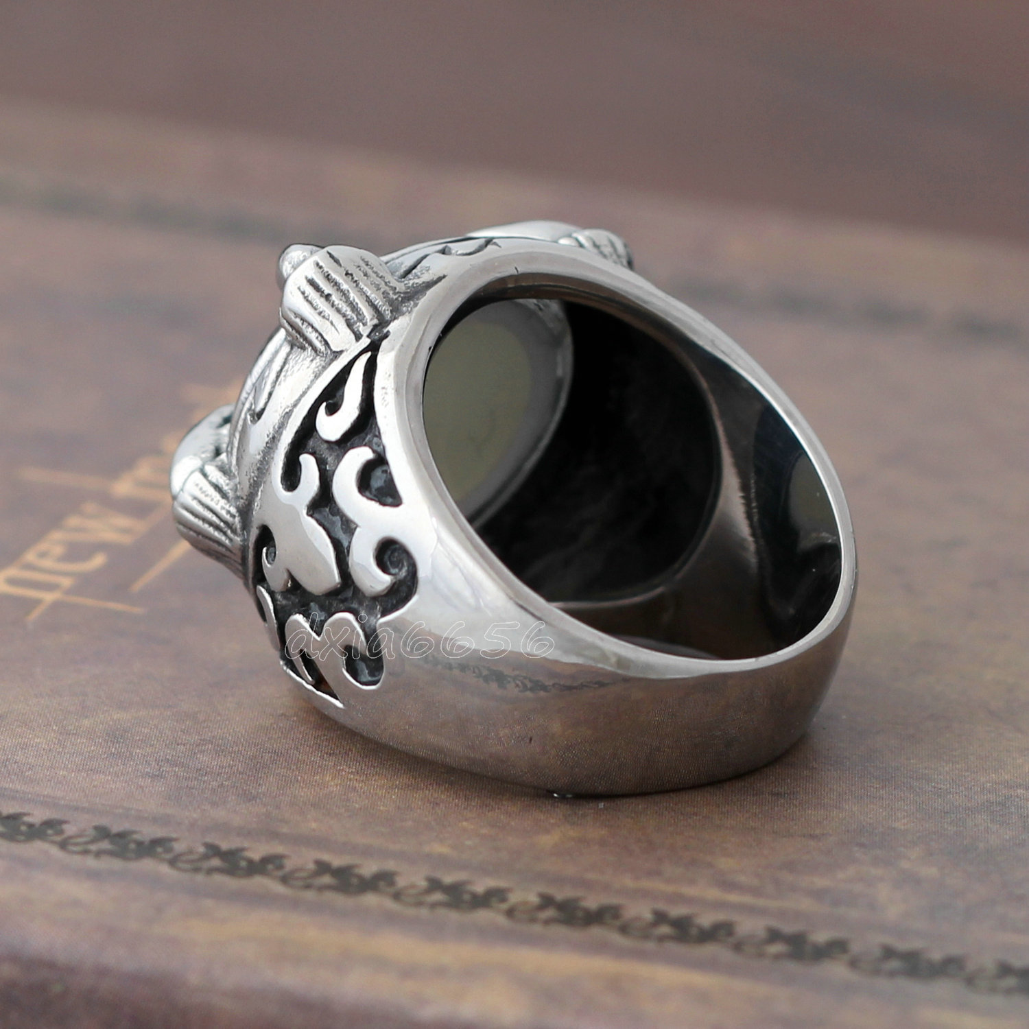 Men’s Gothic Biker Skull Skeleton Claw Turquoise Cat Eye Stainless Steel Ring