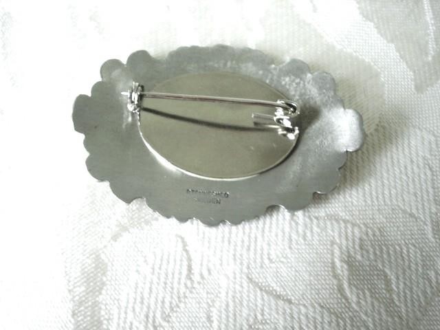 Vintage R. Tennesmed Sweden Pewter Brooch 1 1/2 x 2 1/8 In. KJ