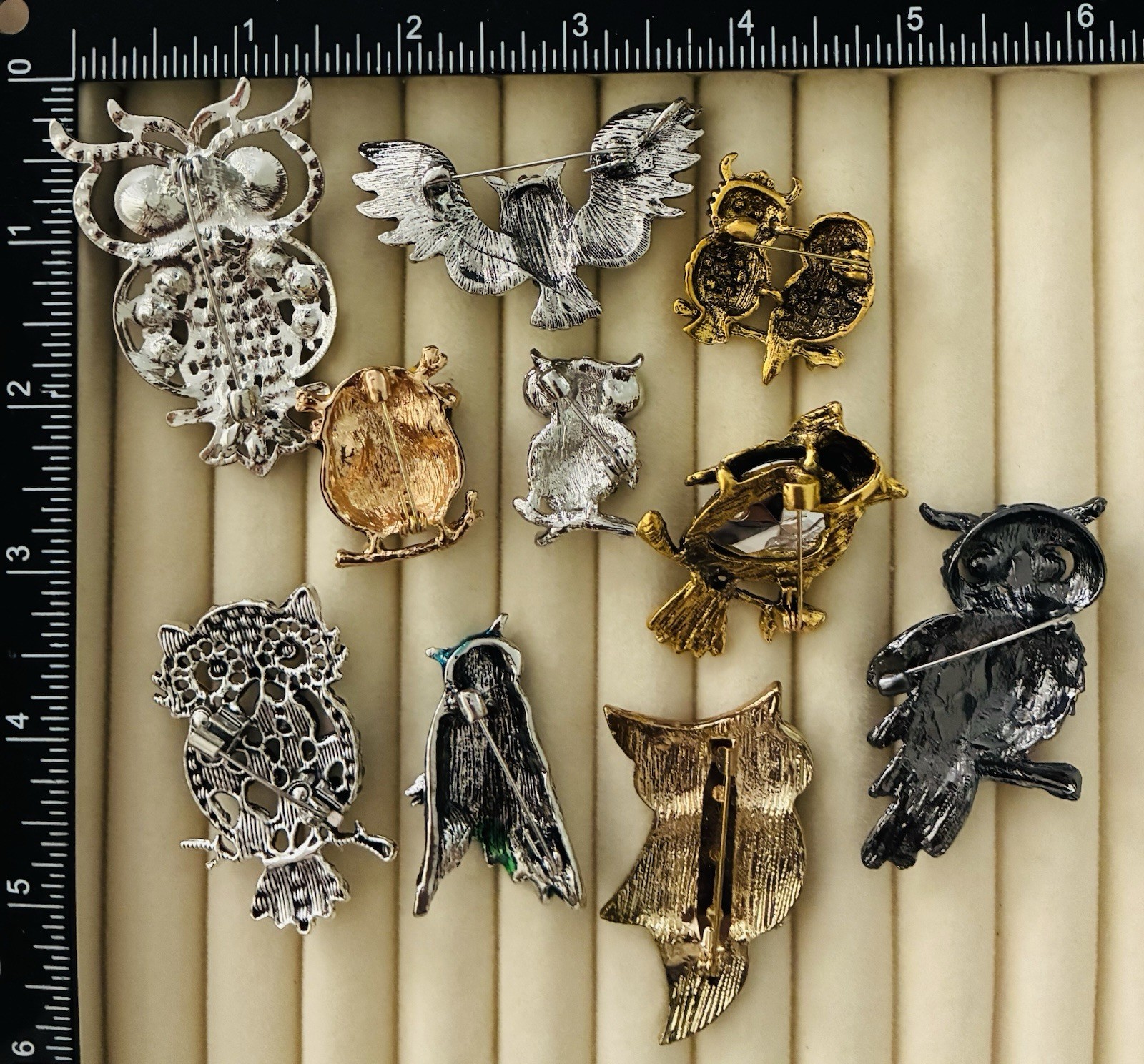 10Pc Wise Owl Brooch Collection Lot Mixed Metal Enamel Crystal Bird Pins
