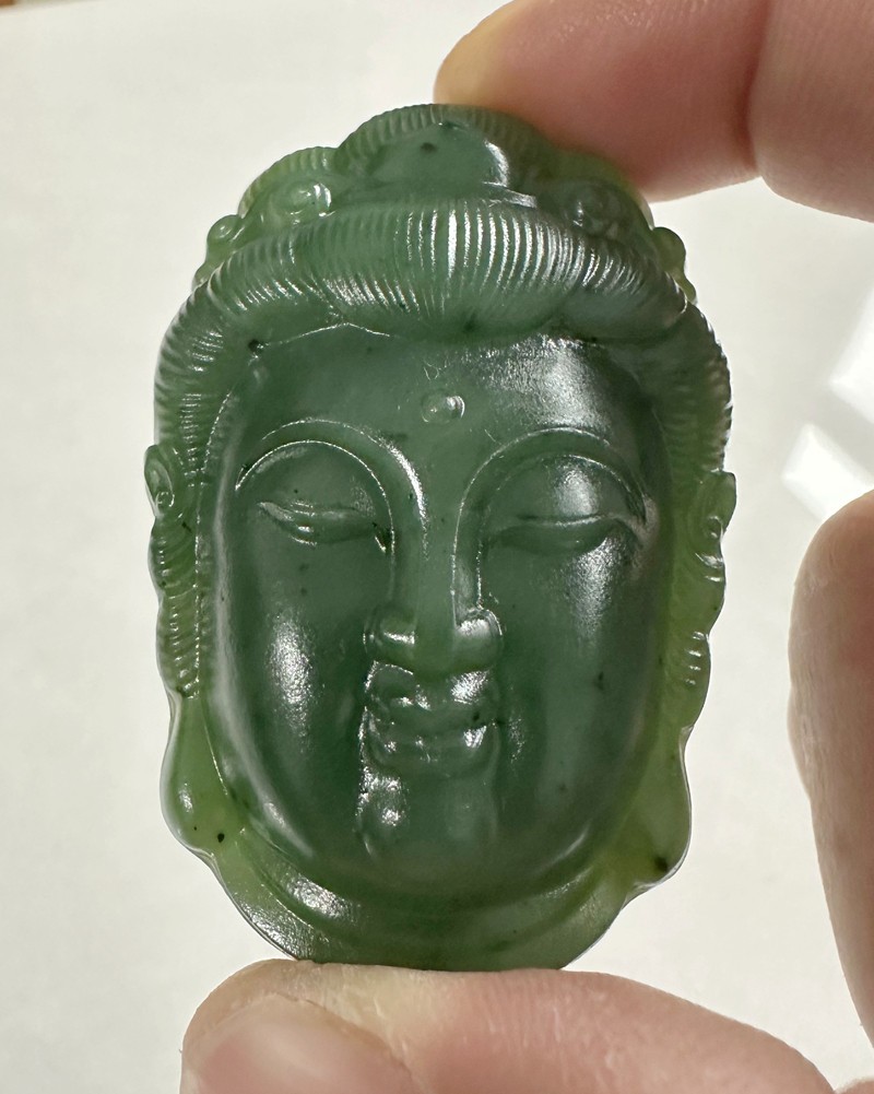 Certified Natural Hetian Jasper Jade Green Hand carved pendant Sakyamuni 释迦摩尼