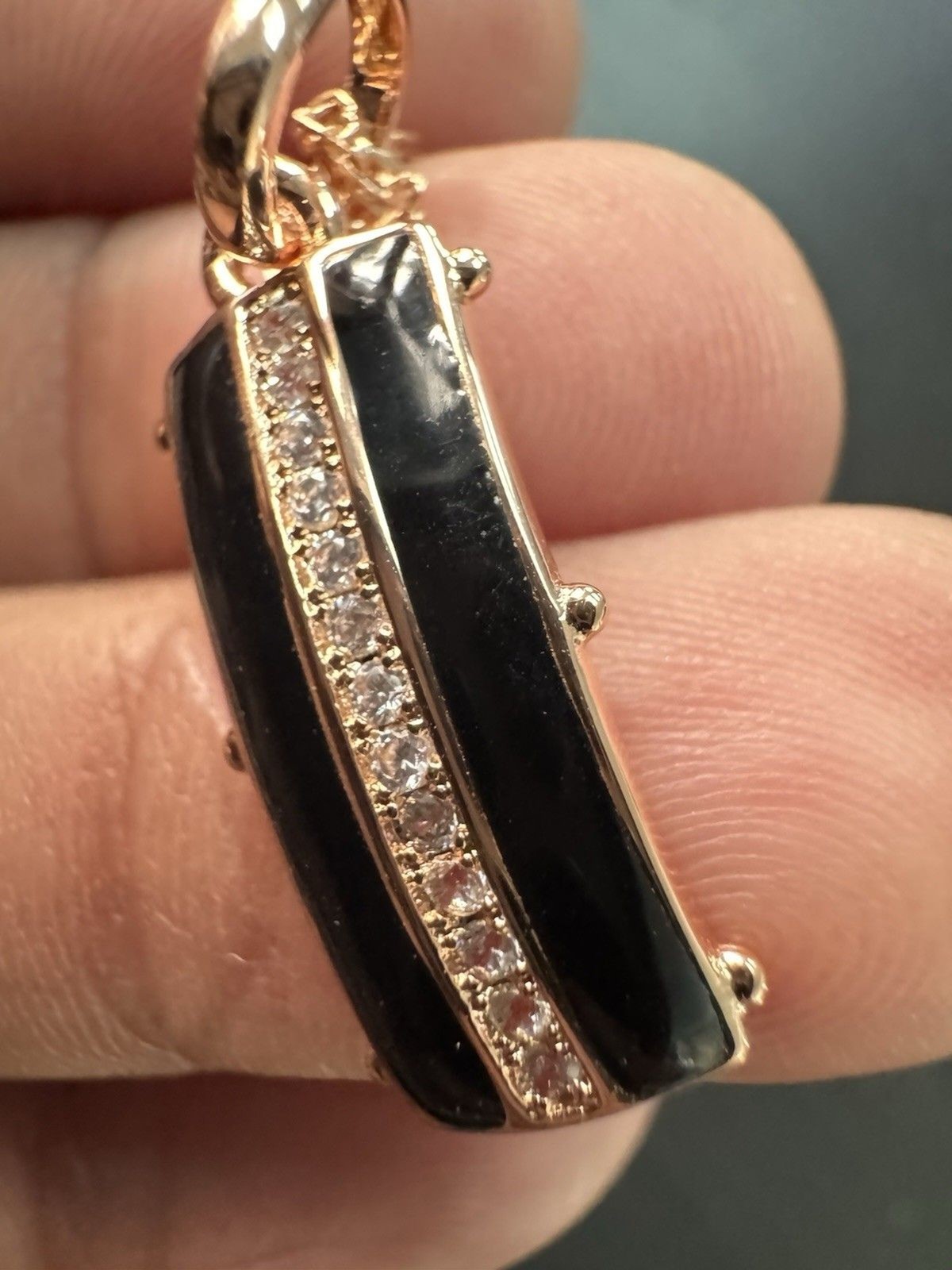 585 14K RG Stamped Rolled Gold Black Enamel Pendant 19” Necklace Clasp Chain