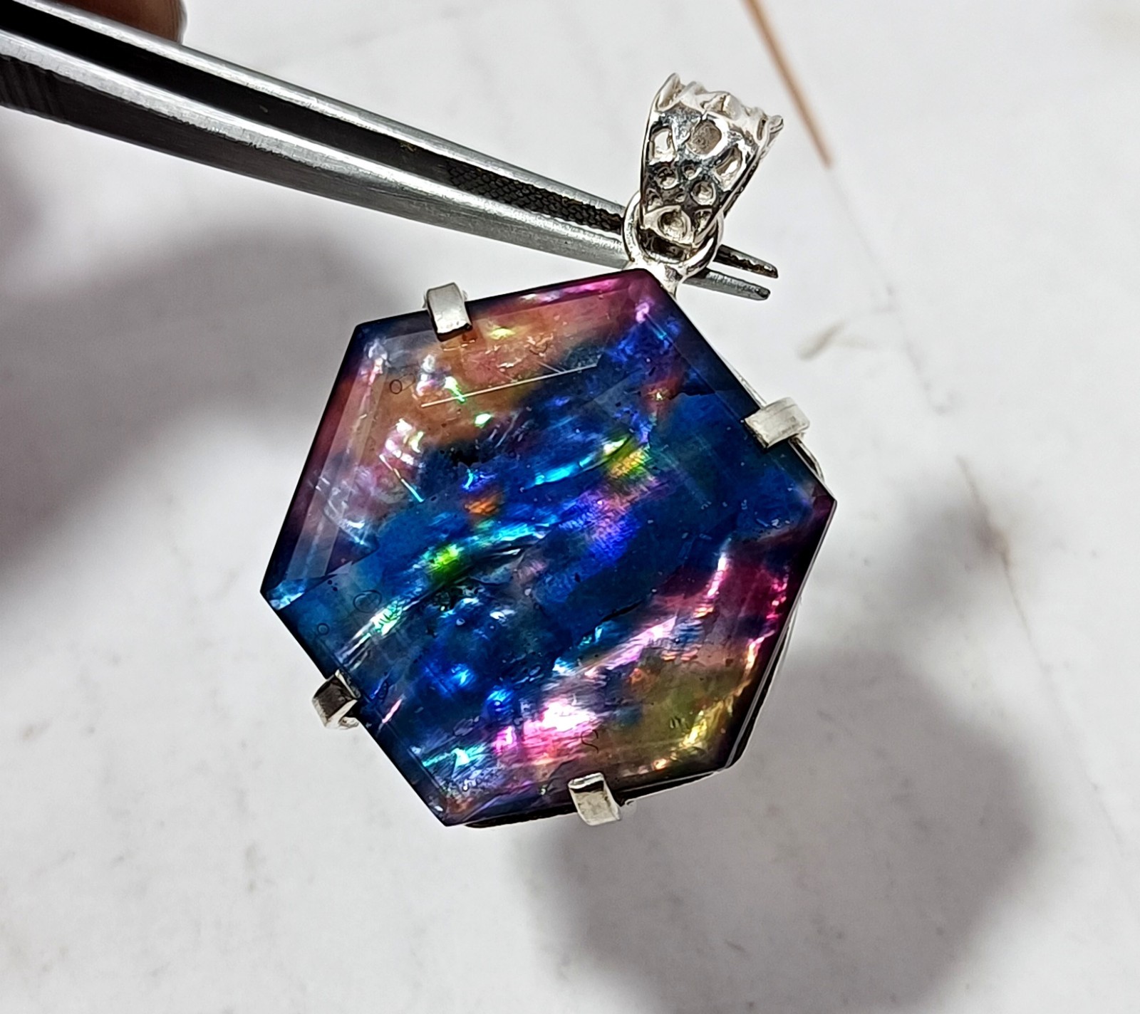 65.95 Ct Natural Ammolite 925 Solid Silver PENDANT Multi Color Certified Gems