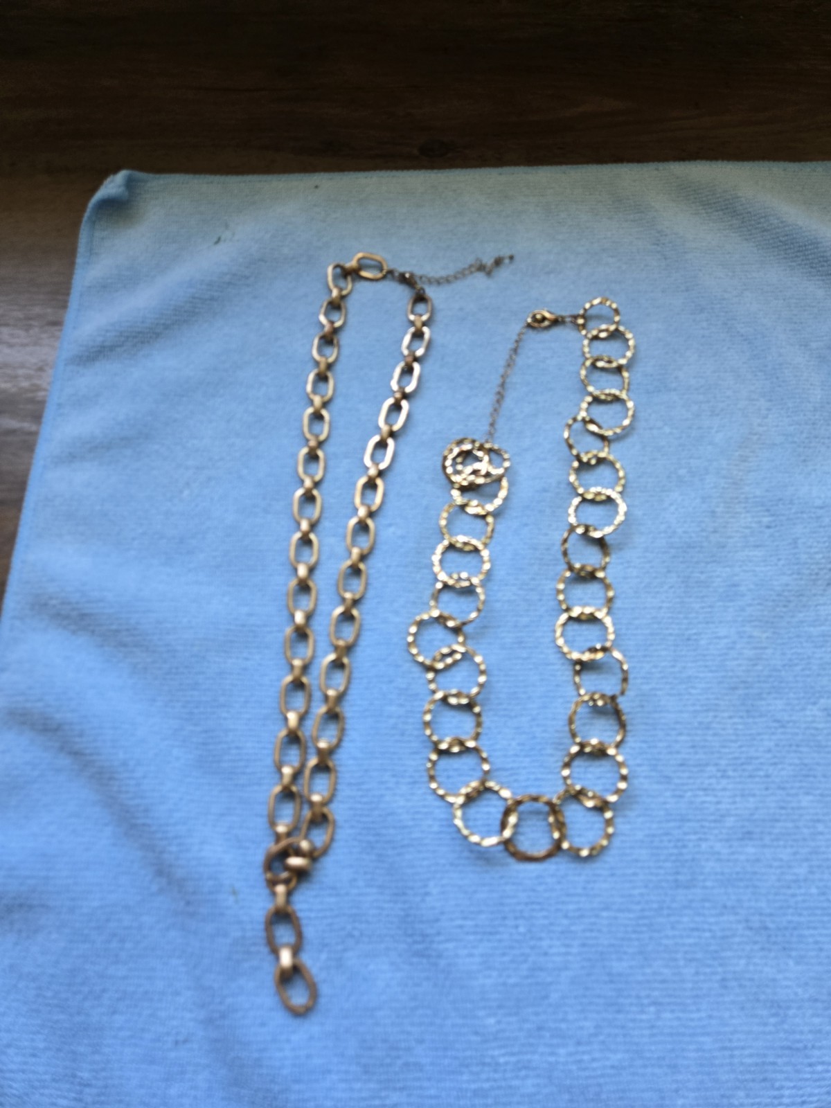 Gold-colored costume jewelry lot, 1,392.1 grams