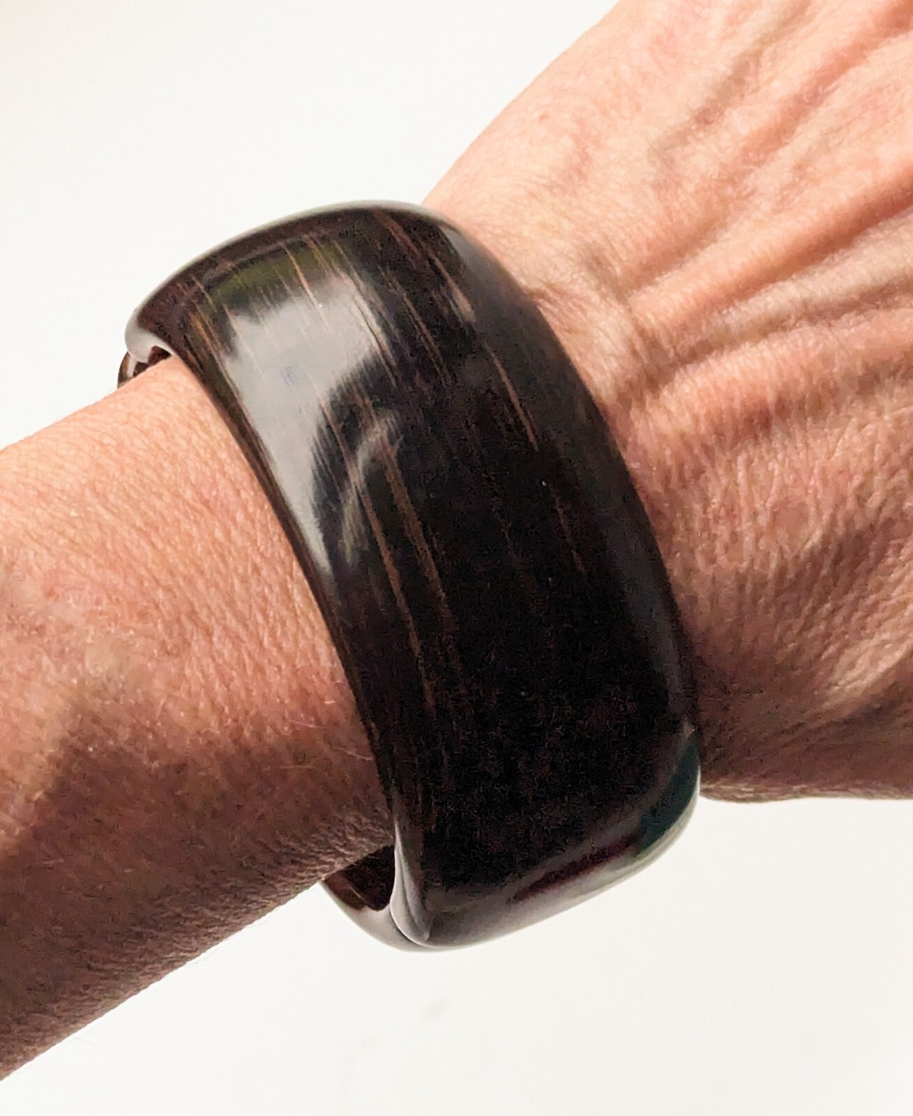 Vintage Dark Brown Faux WOOD Lucite Clamper Bangle 1 ¼” Wide Bracelet