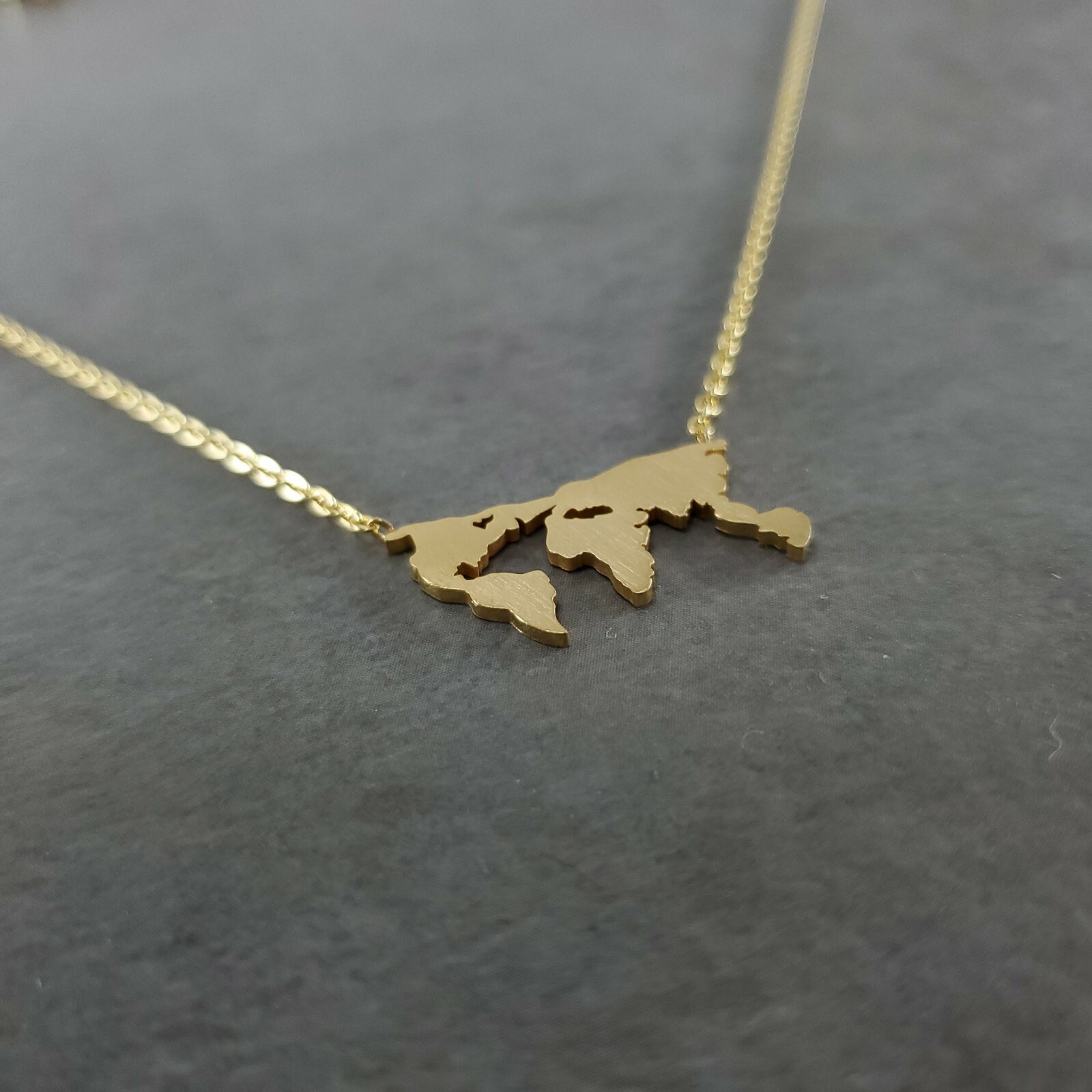 World Map GOLD Plated Necklace USA Europe Globe Continents Borders Countries