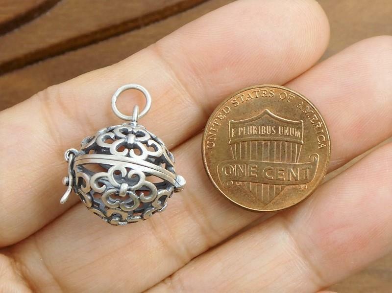 Antiqued Sterling Silver Cutout Scroll Small Ball Locket Pendant Aromatherapy