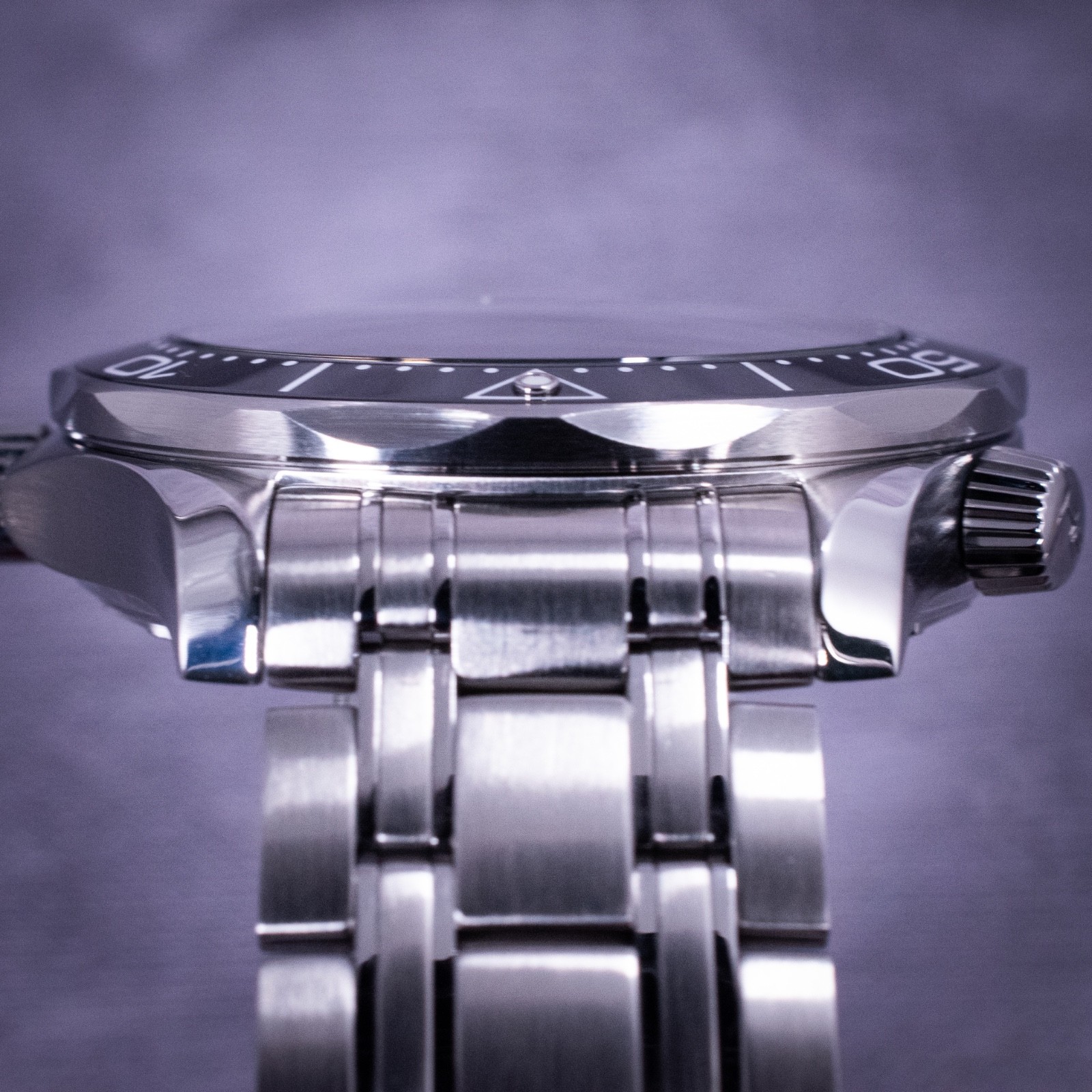 Omega Seamaster Diver 300M White Dial 42mm, Ref. 210.30.42.20.04.001 w/ B&P