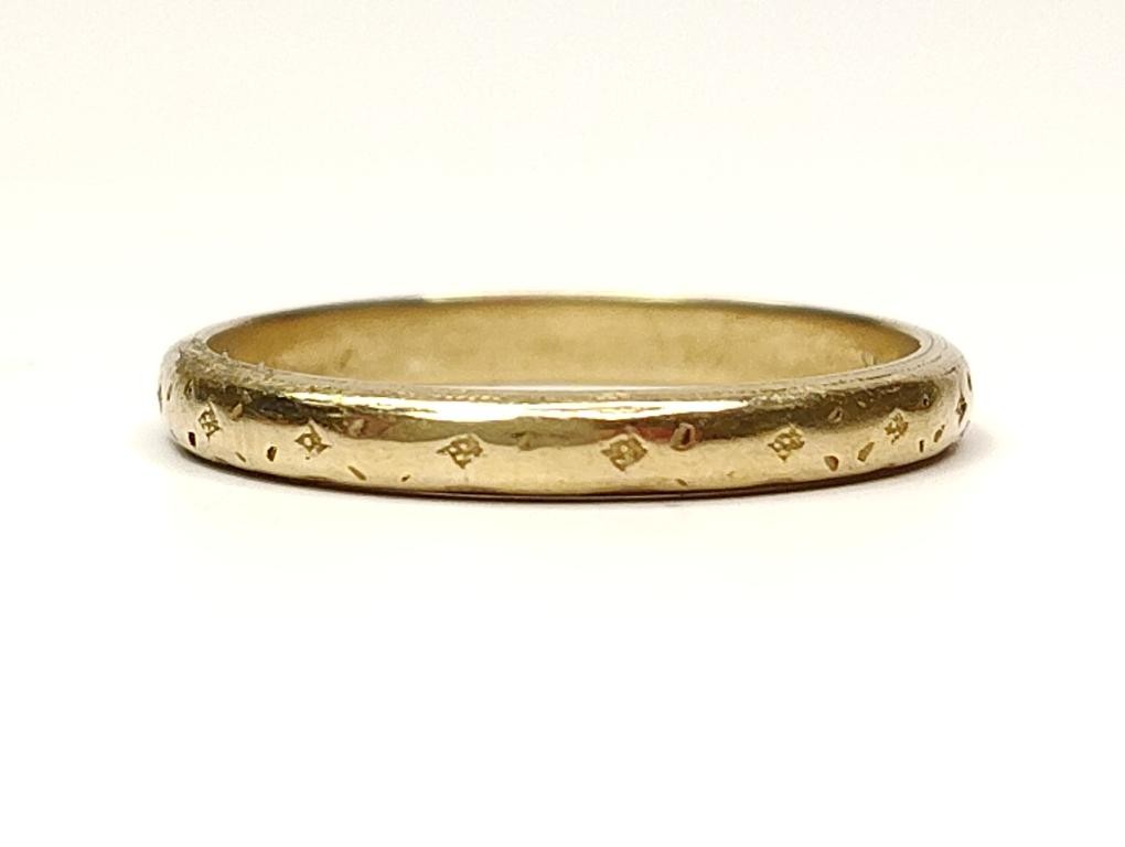 10K Yellow Gold Lady’s Wedding Band 1.95G sz 7.25 (SB1116518)