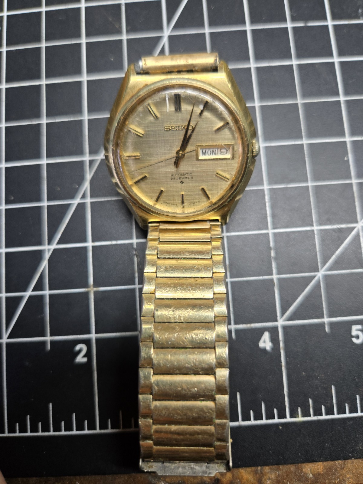 vtg seiko gold tone 5606 7010 automatic 25j 10k rgp band selfwinding