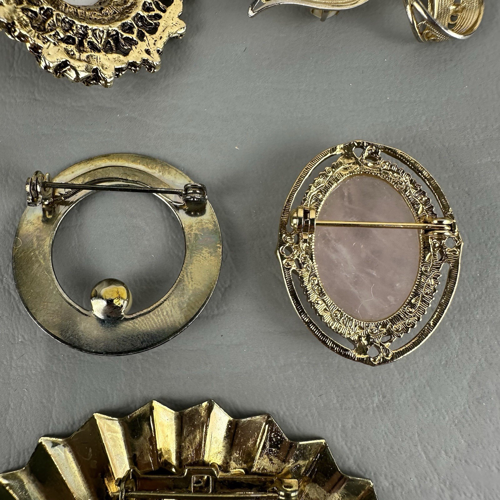 Vintage Brooch Lot 15 Gold Tone Rhinestone Faux Pearl Heart Elephant Floral