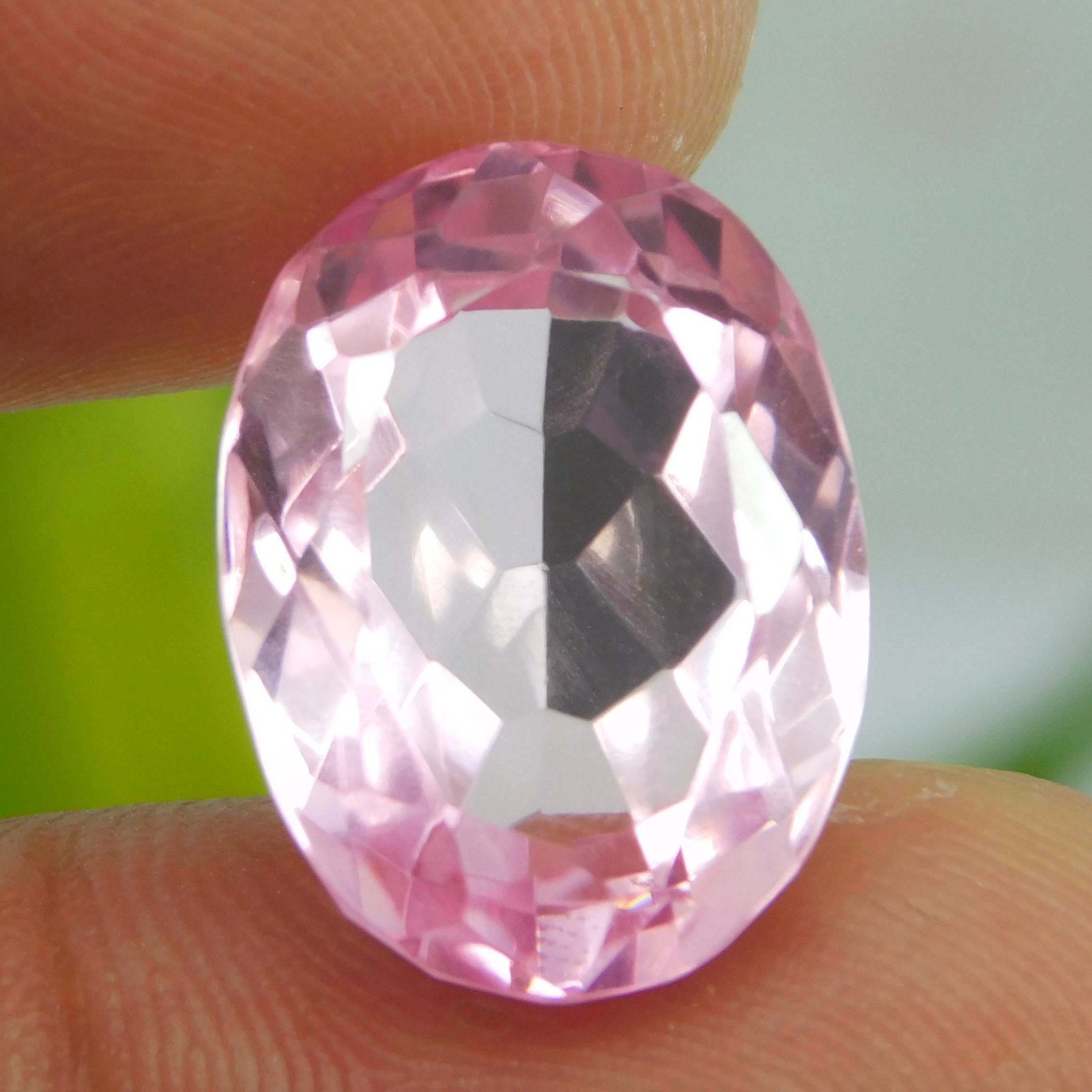 Natural Unheated Peach Pink Morganite Madagascar 18.80 Ct Gemstone Full Fire