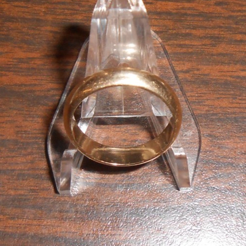 14KT SIZE 8.25 WIDE BAND -5.11 GRAMS -3.29 dwt – PRE-OWNED MARKED PMS