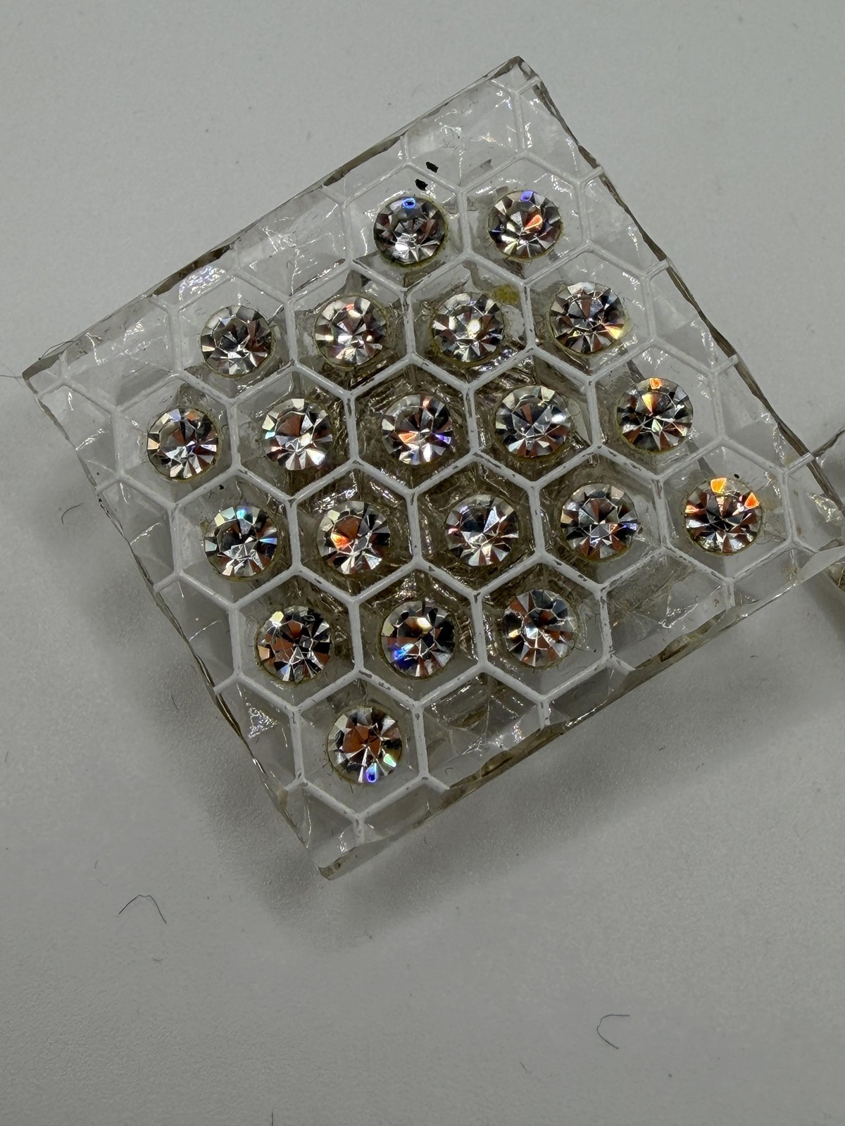 VINTAGE CLEAR RESIN RHINESTONE SQUARE CLIP-ON EARRINGS WOMENS BOLD STATEMENT