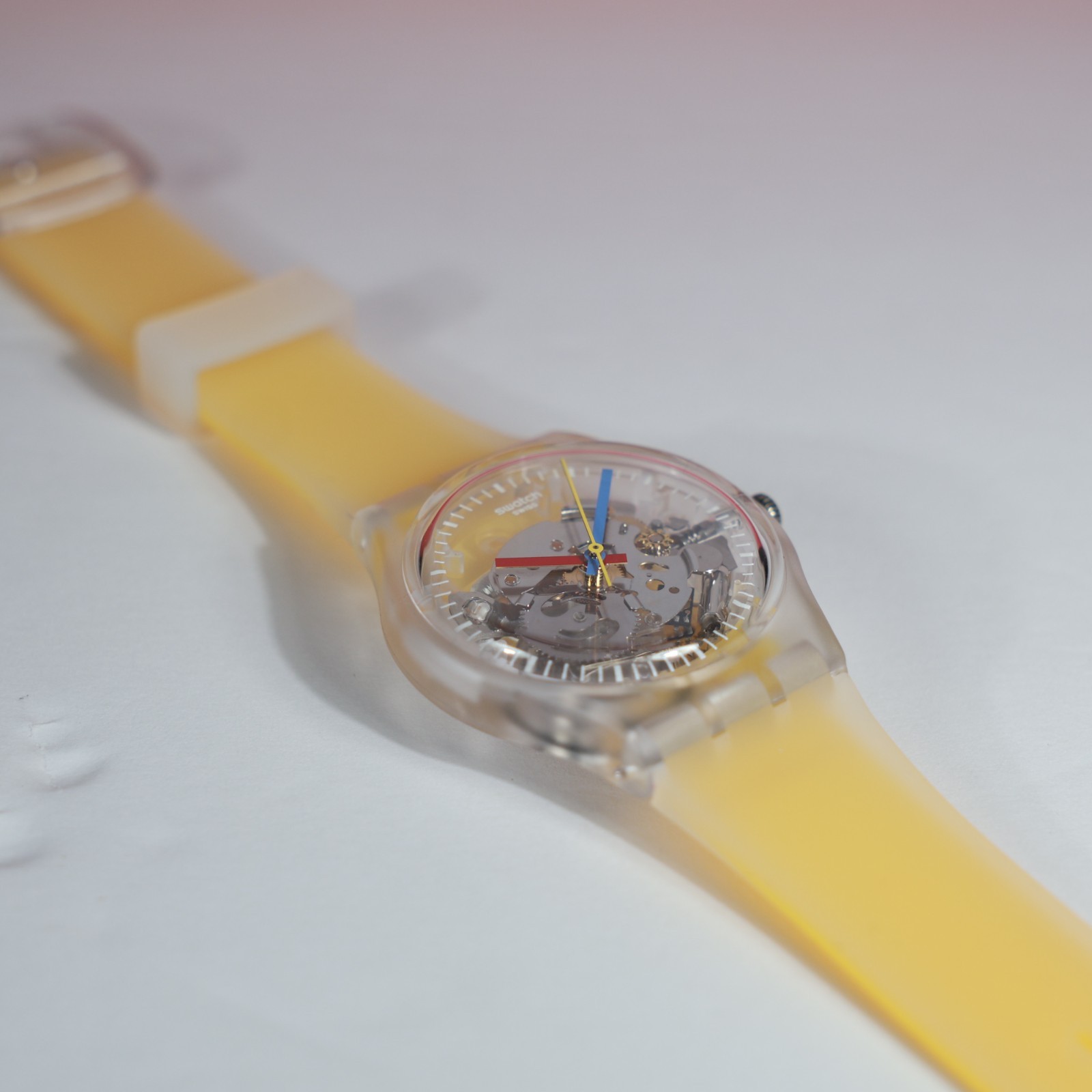 New Limited Swiss Made SWATCH GE291 Clearly Yellow Striped 34MM Transparent