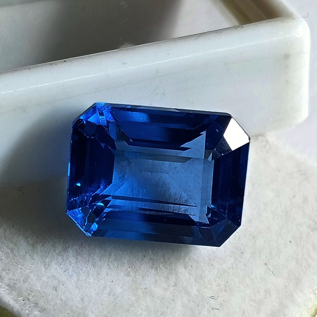 Natural Blue Aquamarine Emerald Cut Certified 10-12 Ct Stunning Loose Gemstone