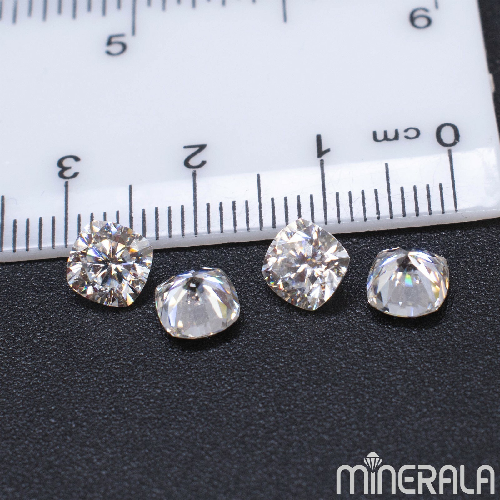 MOISSANITE GEMSTONE CUSHION FACETED 6mm LAB DIAMOND CUT D-E VVS CLARITY WP0273F