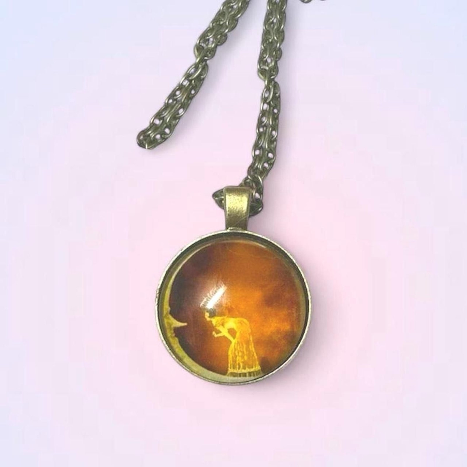antique style brass pendant necklace