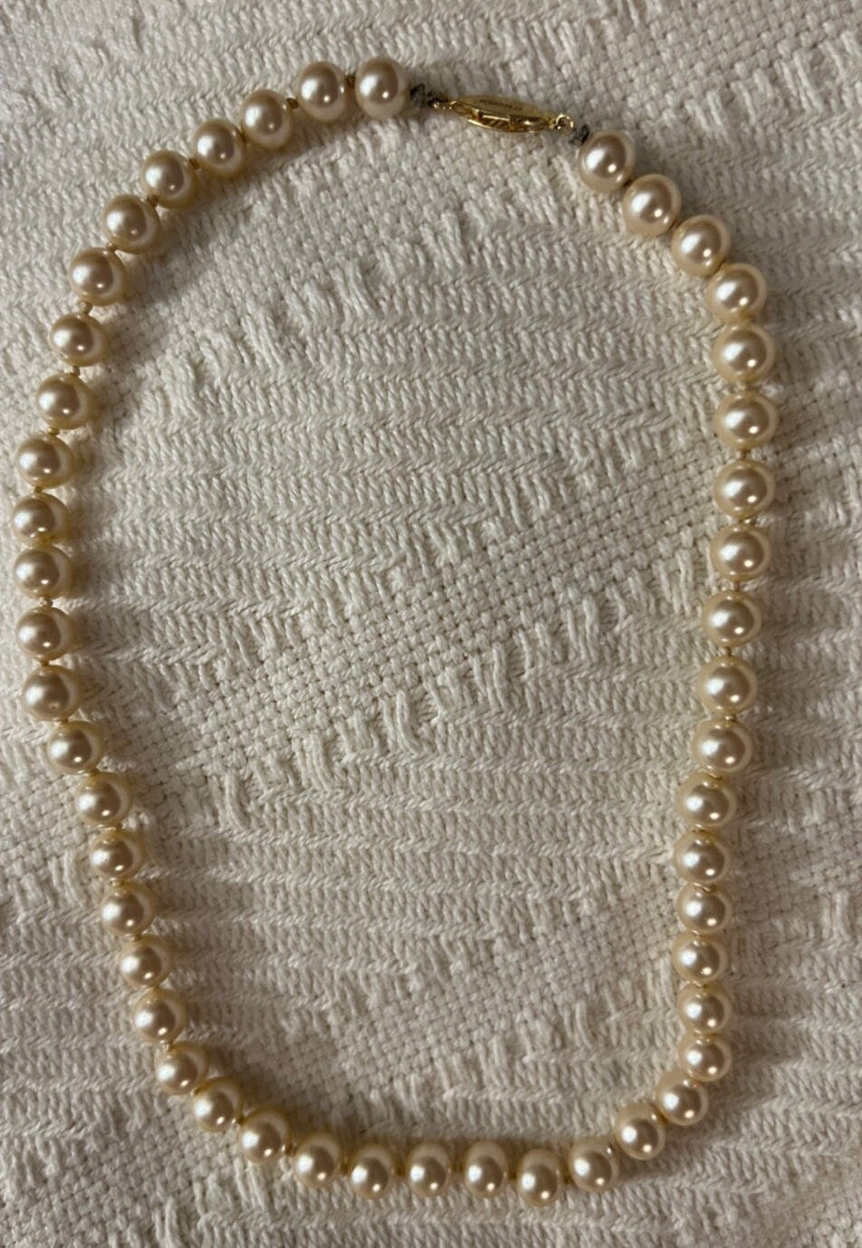 Vtg G Silver Gold Tone Metal Faux Pearl Necklace 16 1/2 Inches Long 7.9mm Pearls