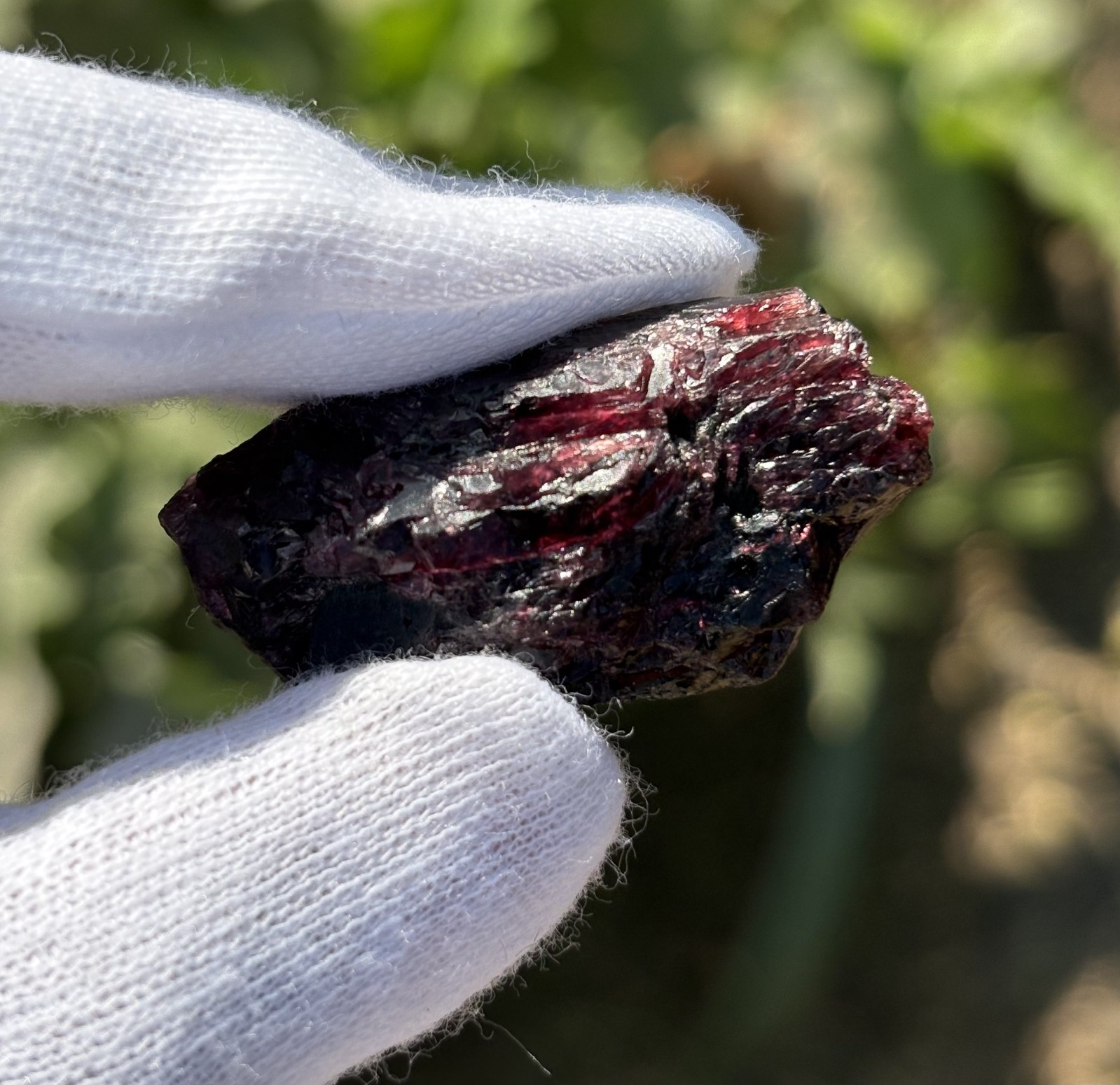 Natural 105 Ct Red Garnet Rough Jewellery Making Healing Crystal Raw Gemstone
