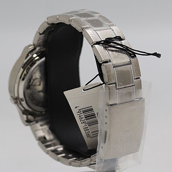 operational Seiko Seiko5 7S26 02J0 AT Automatic Black Dial Day Date Transparent