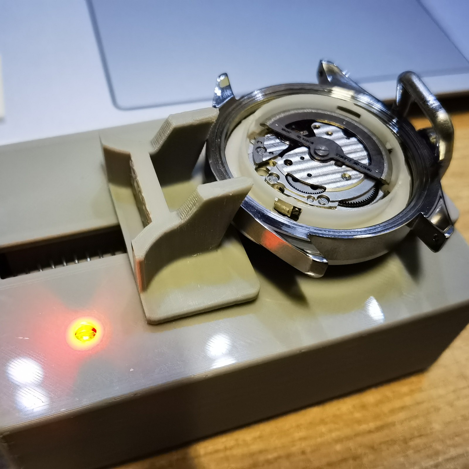 TGBC Mechanical Watch Timegrapher Watch Tester Repair Tool Used with PC & Phone