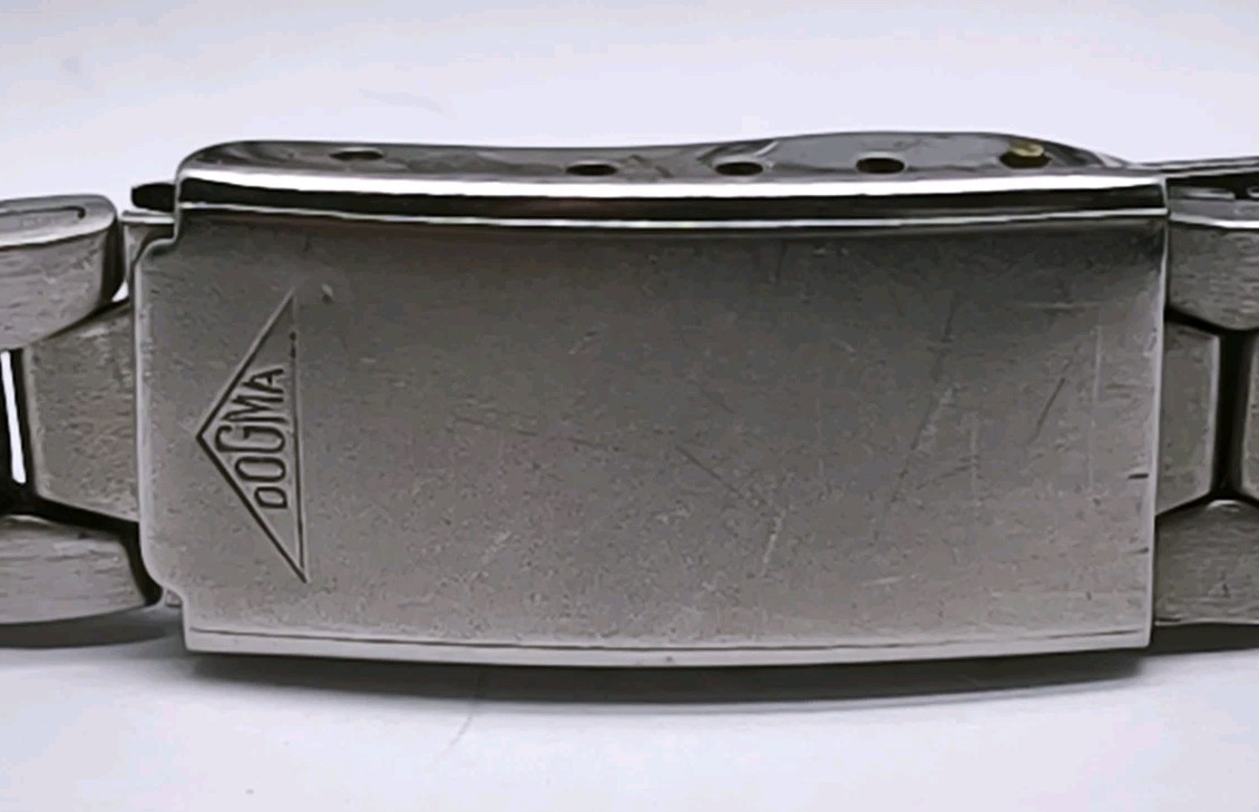 Vtg 1970s Dogma Deluxe Automatic Steel Bracelet 22mm Ladies Watch Cal ETA 2551
