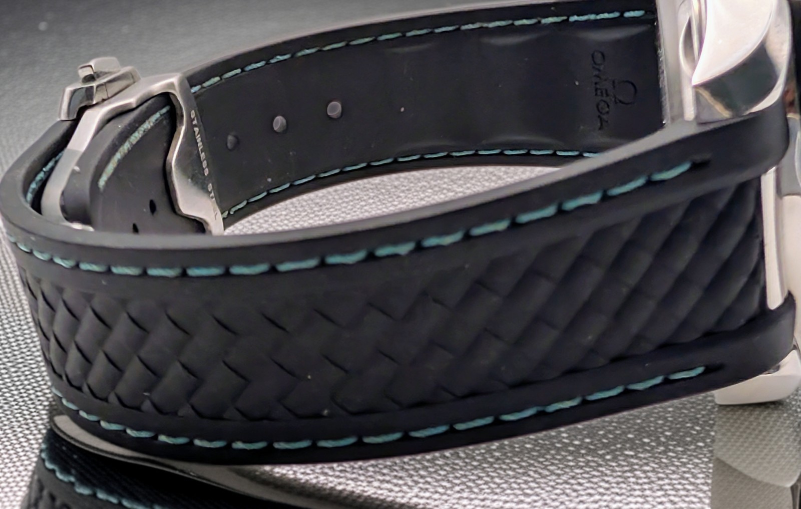 OMEGA Seamaster Aqua Terra 41mm Turquoise Black Steel Watch 220.32.41.21.03.001