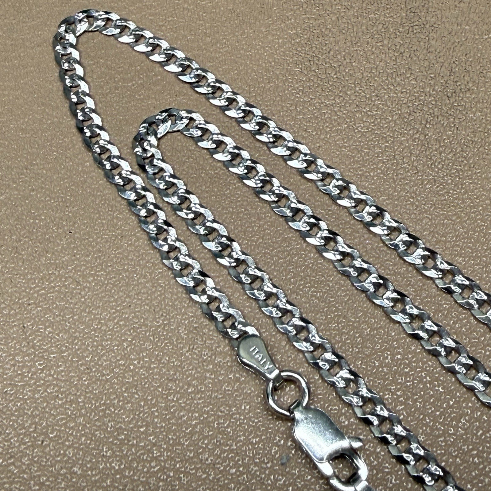 Sterling Silver Diamond-Cut Curb Chain Necklace .925 Italy 18” 2.9mm