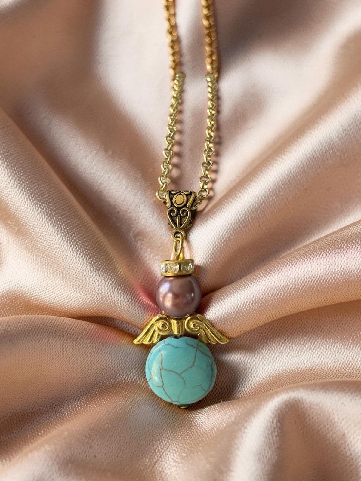 Angel Necklace Turquoise Howlite & Mauve Glass Pearl Bead Gold color Wings Chain