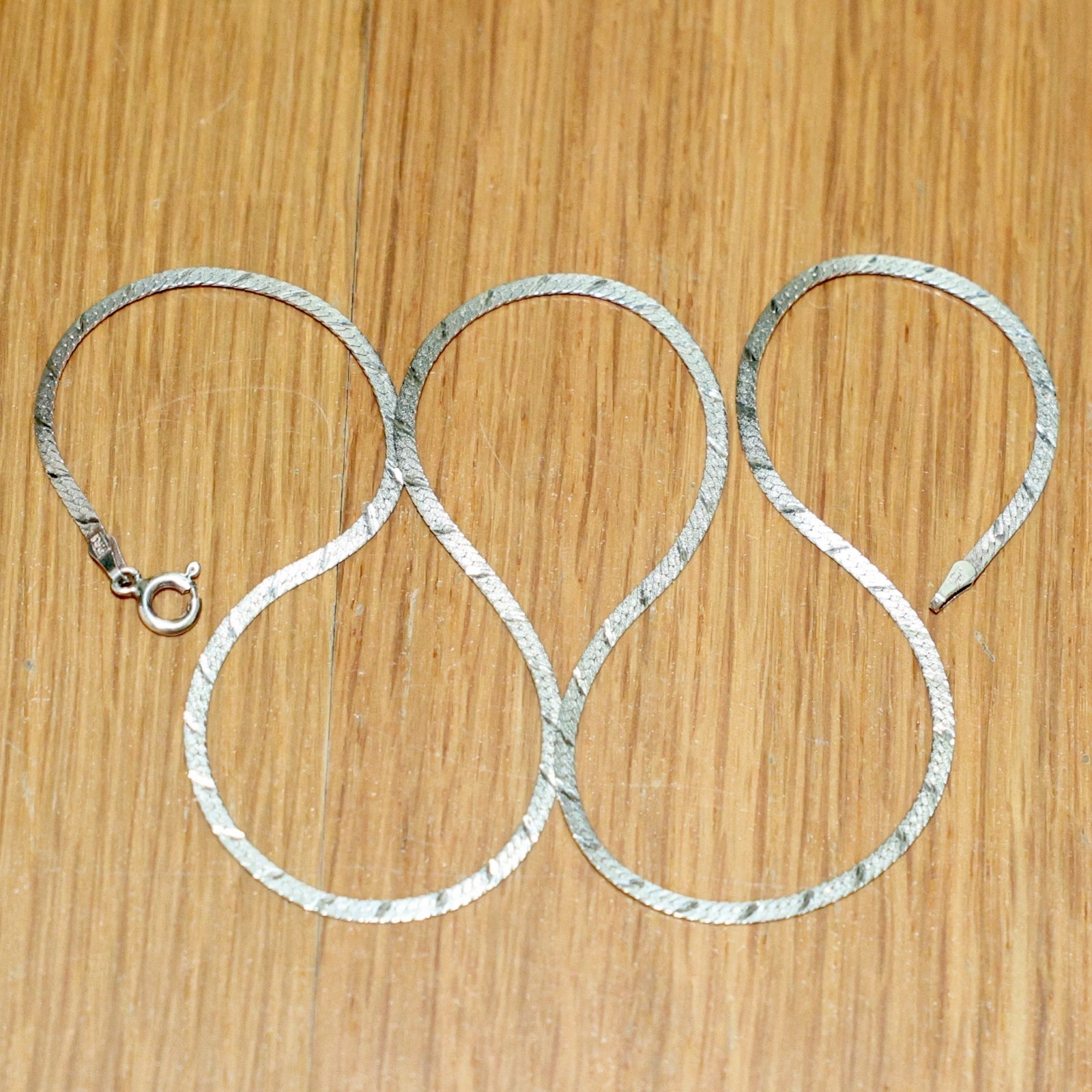 PREX 925 Sterling Silver 18″ Flat Herringbone Chain Necklace ITALY ~ 4.0 grams