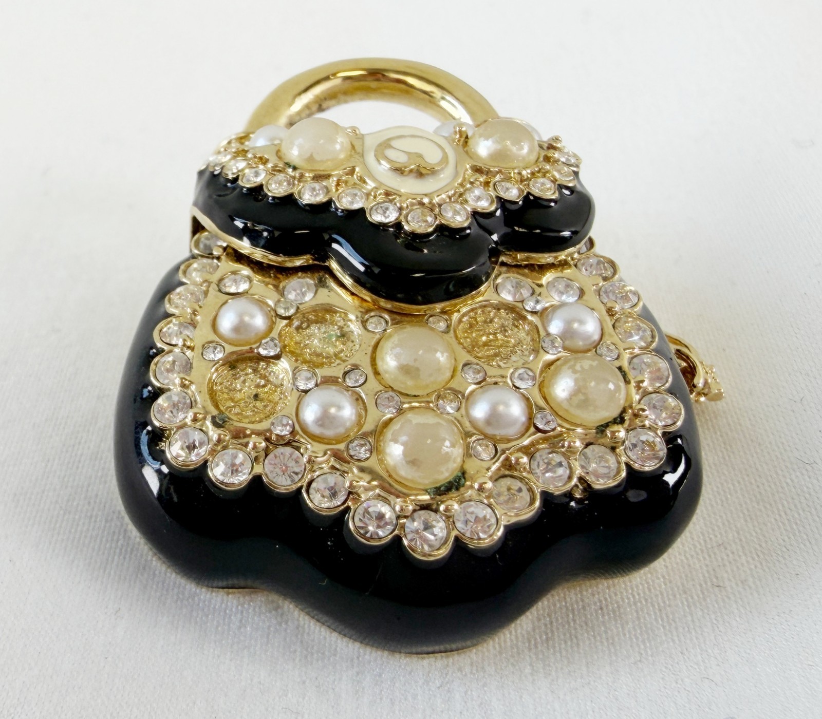 NEW ST. JOHN Handbag Brooch Black Enamel Pearl Crystals 24KGP Logo Pin Enhancer