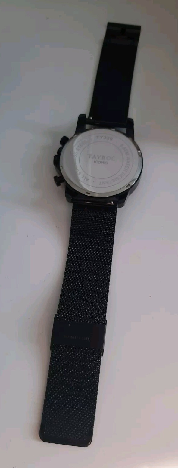 Tayroc Iconic TY338 Black Red 42 mm Chronograph Quartz w Black Mesh