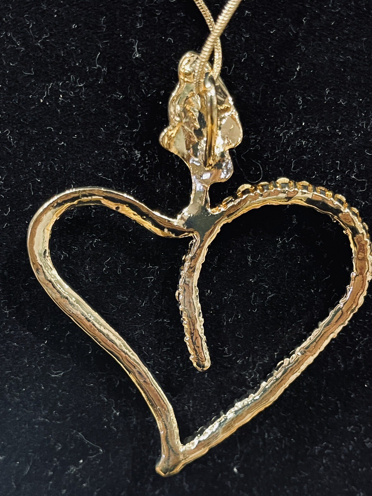 NIB LOVE HEART PENDANT ROUND CUBIC ZIRCONIA 18KT YELLOW GOLD PLATE 18″ CHAIN INC