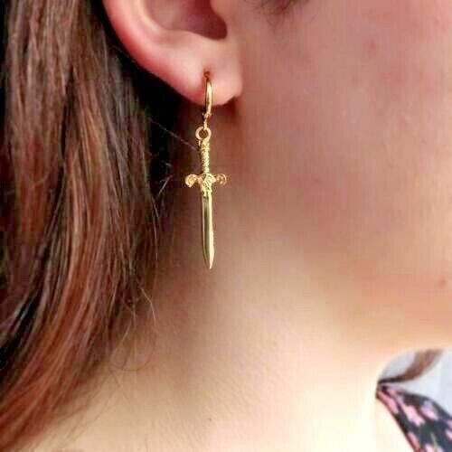 Beautiful Dagger Drop Earrings for unisex in 14k yellow gold plated