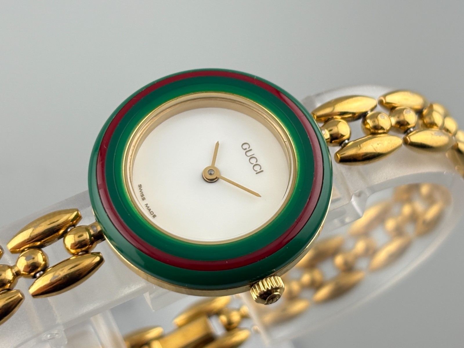 [Very Good+5] Gucci Change Bezel 1200 Gold Serry Line Watch Auth