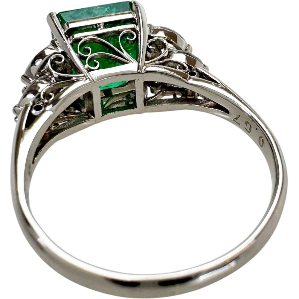 US 7.2 Emerald 3.03ct diamond 0.67ct in total Ring Pt900Platinum 5.4g Women