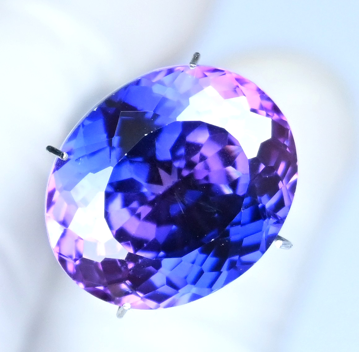 16.55 Ct Natural Boysenberry Sapphire Oval Certified Flawless Loose Gemstone