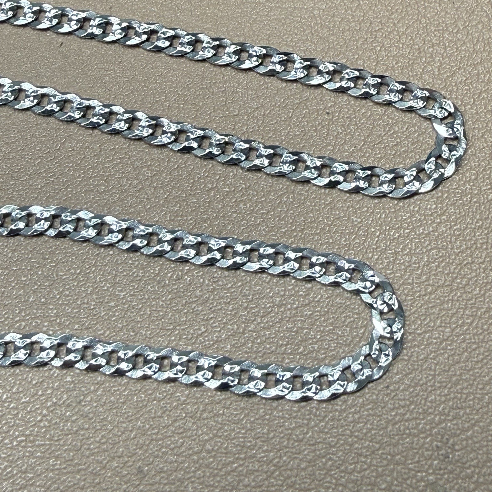 Sterling Silver Diamond-Cut Curb Chain Necklace .925 Italy 18” 2.9mm